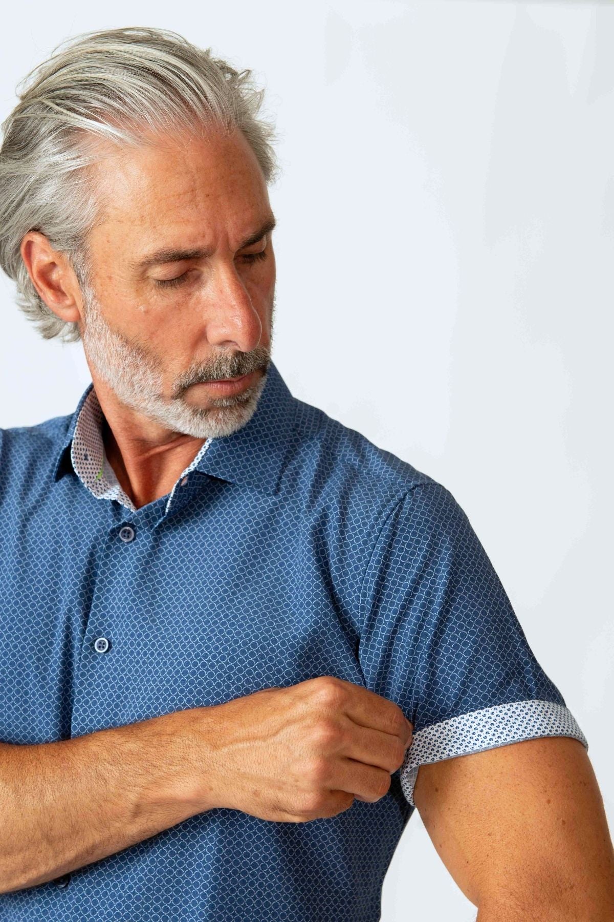 Men's Slim Fit Performance Stretch Short Sleeve Denim