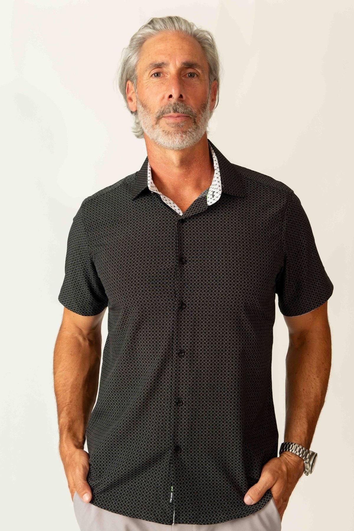 Men's Slim Fit Performance Stretch Short Sleeve Black