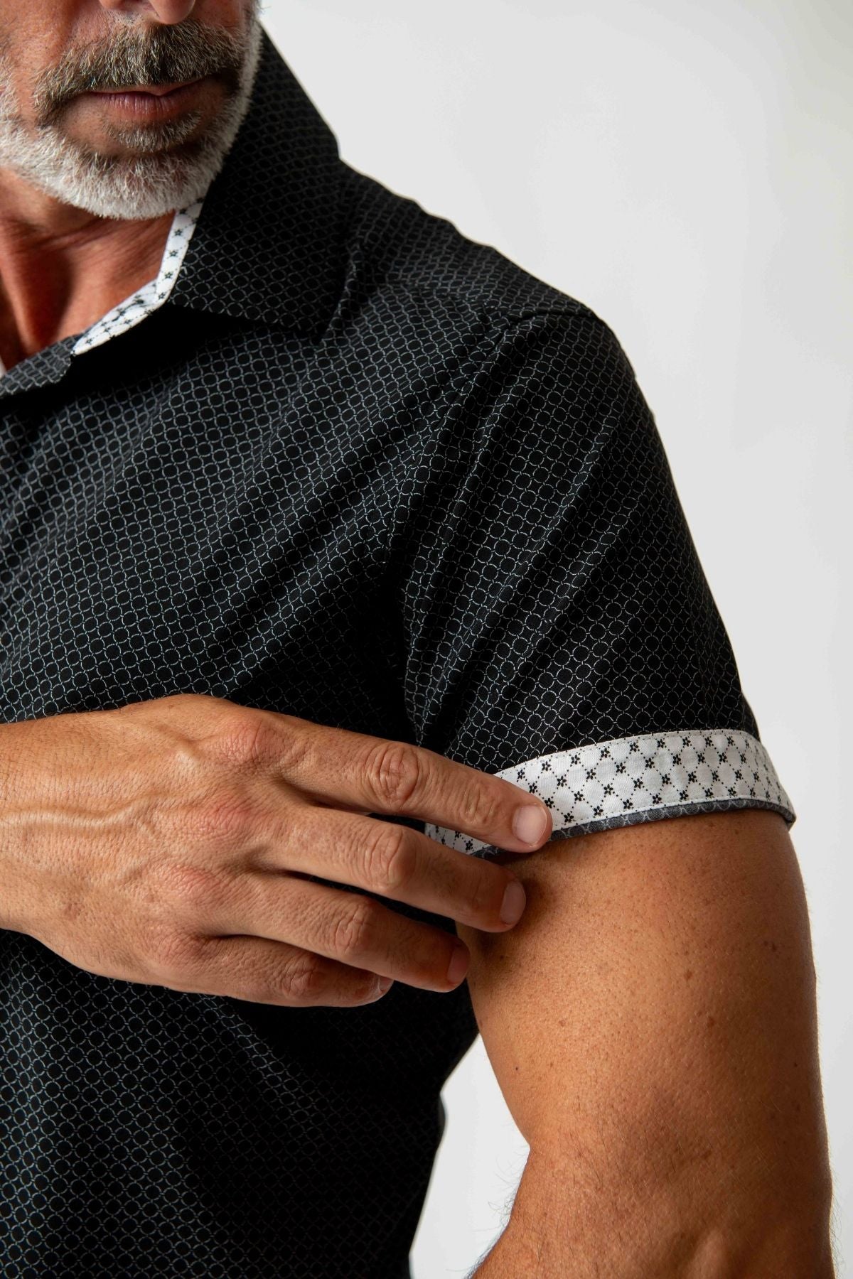 Men's Slim Fit Performance Black Stretch Short Sleeve