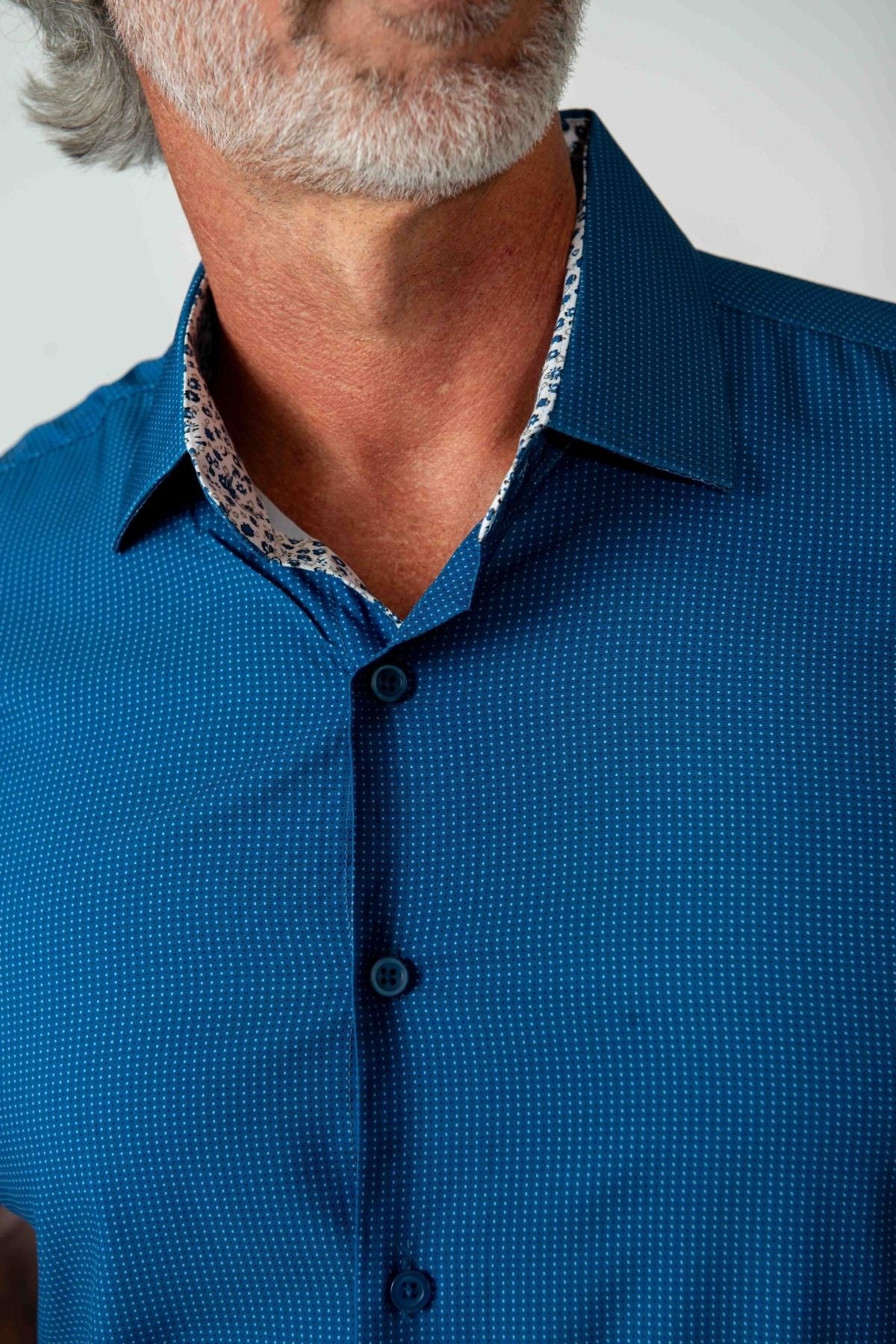 Men's Slim Fit Performance Stretch Short Sleeve Blue