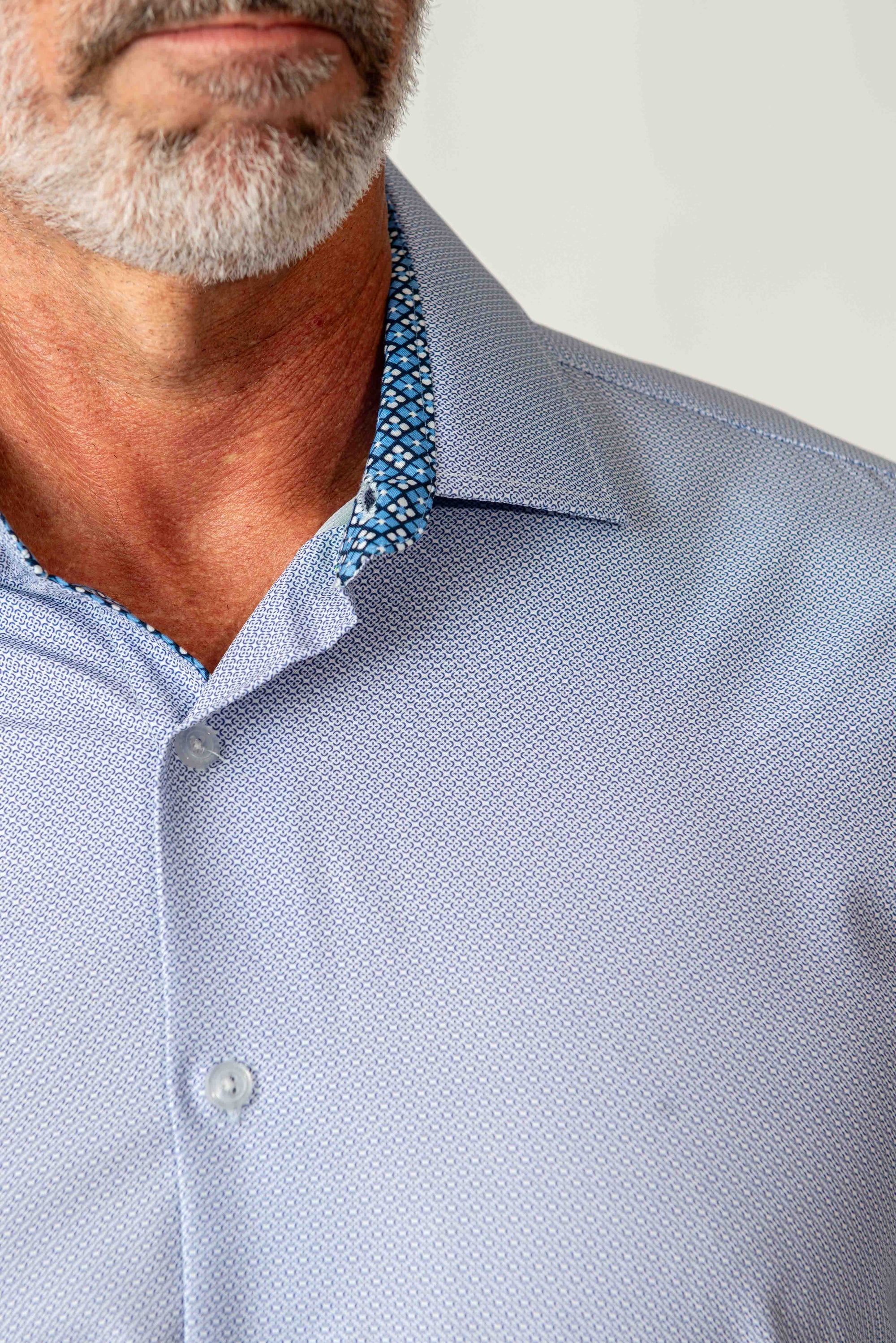 Men's Geometric Slim Fit Performance Short Sleeve White